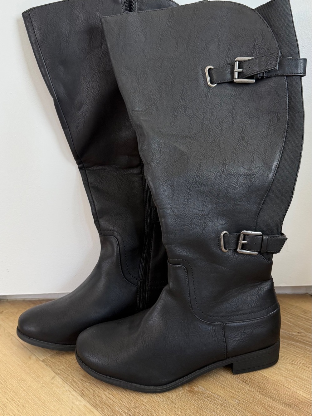 NEW Extra Wide Calf Luoika Women's • Black Vegan Leather Heeled Knee High Boots